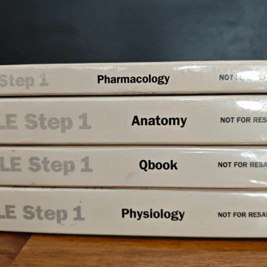 Kaplan Medical USMLE Step 1  4 Book Pharmacology, Anatomy, Qbook, Physiology รูปที่ 6