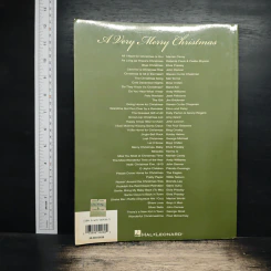 A Very Merry Christmas Piano - Vocal - Guitar (โน๊ตเพลงวันคริสต์มาส) รูปที่ 2