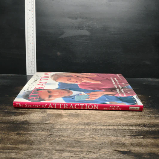 The Secrets of Attraction - Martin Lloyd-Elliott รูปที่ 3