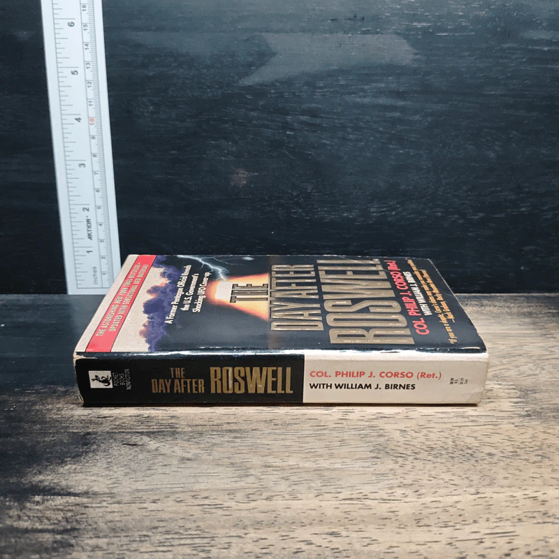 The Day After Roswell - Col. Philip J. Corso รูปที่ 3