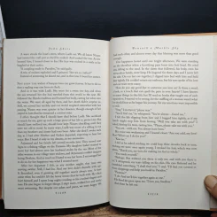 Beneath a Marble Sky: A Novel of the Taj Mahal - John Shors รูปที่ 10