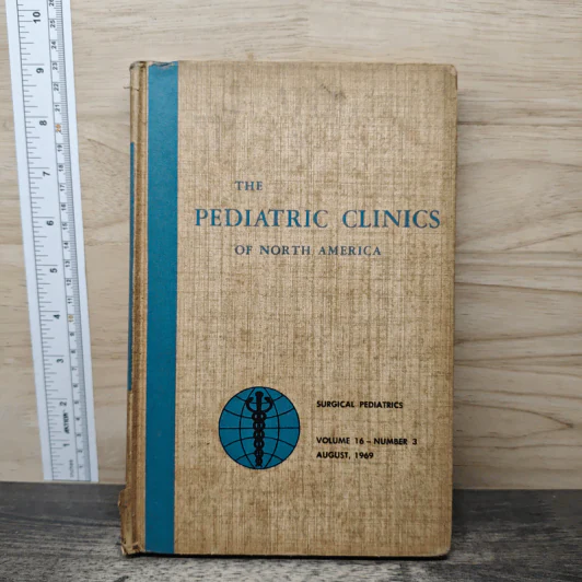 The Pediatric Clinics of North America รูปที่ 1