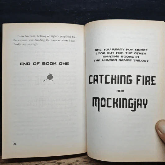 The Hunger Games - Suzanne Collins รูปที่ 9