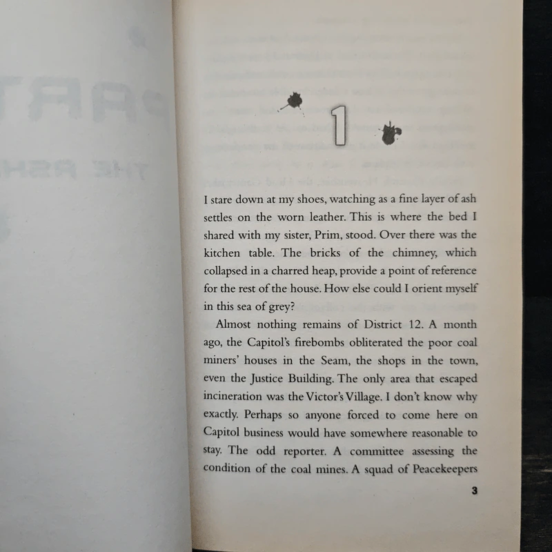 The Hunger Games: Mockingjay - Suzanne Collins รูปที่ 8