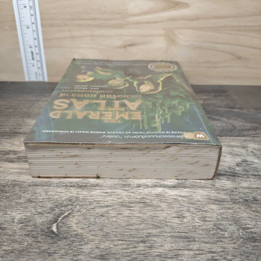 The Emerald Atlas ดิ เอเมอรัลด์ แอตลาส แผนที่มรกตมนตรา - John Stephen (จอห์น สตีเฟนส์) รูปที่ 4