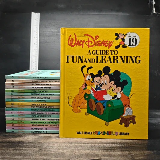 Walt Disney Fun-To-Learn Library Volume 1-19 รูปที่ 1