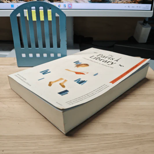 แล้วเราจะได้พบกันอีก ณ ห้องสมุดปารีส The Paris Library - เจเน็ต สเกลเลียน ชาร์ลส์ รูปที่ 3