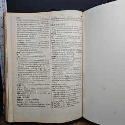 New Model English-Thai Dictionary Volume 1: A to L รูปที่ 9