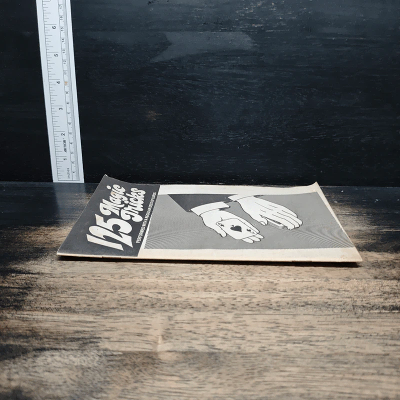 125 Magic Tricks Performed with a Regular Deck of Cards รูปที่ 3