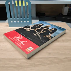 Pretty Little Liars เพื่อนสนิทคิดไม่ซื่อ เล่ม 2 ตอน สาวสวยไร้ตำหนิ - Dezair รูปที่ 3