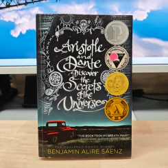 Aristotle and Dante Discover the Secrets of the Universe - Benjamin Alire Sáenz รูปที่ 1