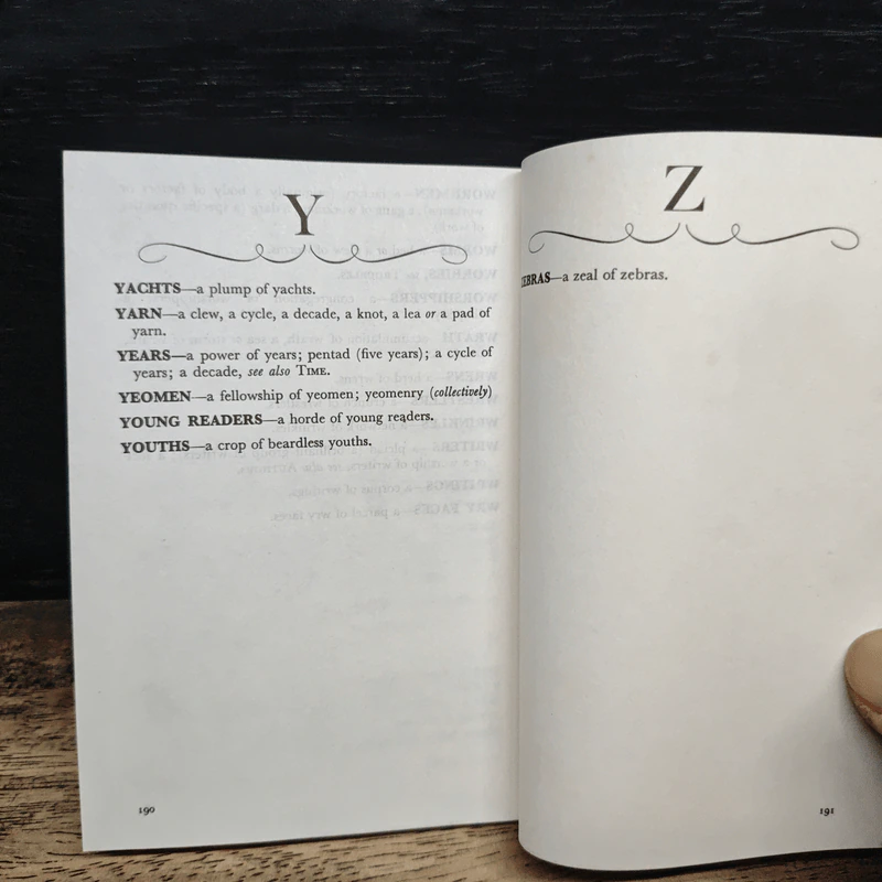 Dictionary of Collective Nouns and Group Terms รูปที่ 8