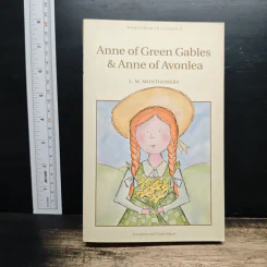 Anne of Green Gables & Anne of Avonlea - L.M.Montgomery