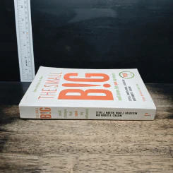 The Small BIG - Noah Goldstein, Steve Martin รูปที่ 3