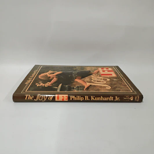 The Joy of LIFE - Philip B. Kunhardt Jr. รูปที่ 3