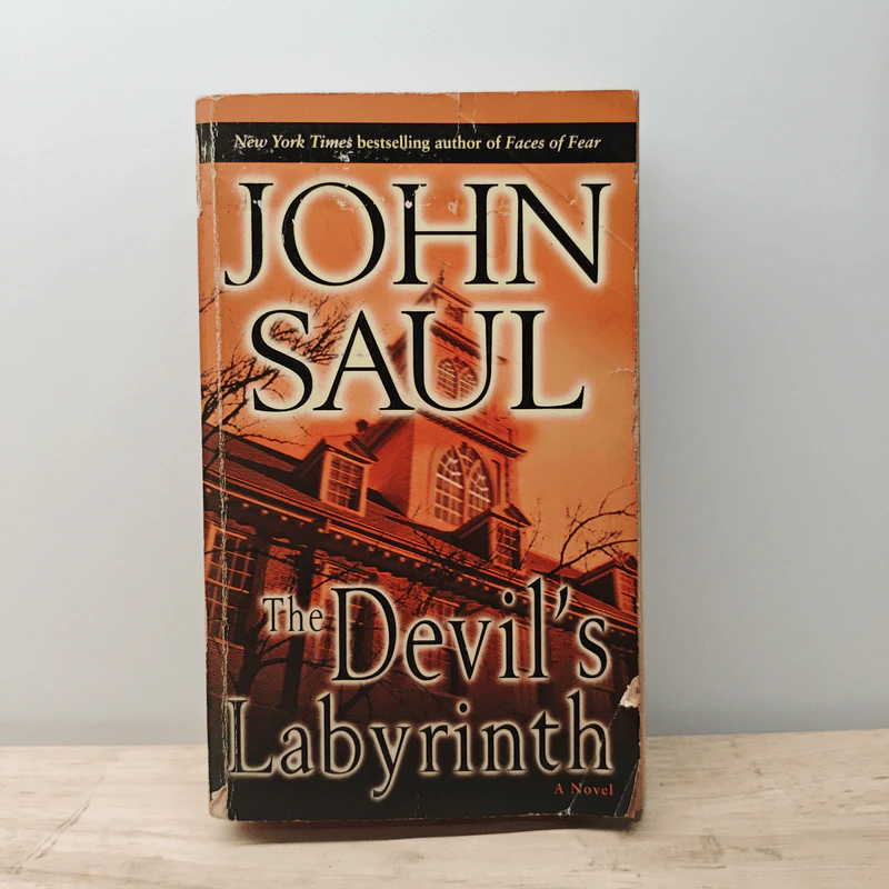 The Devil's Labyrinth - John Saul รูปที่ 1