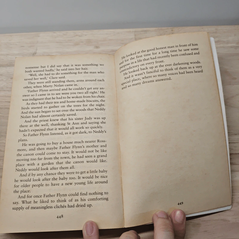 Whitethorn Woods - Maeve Binchy รูปที่ 8