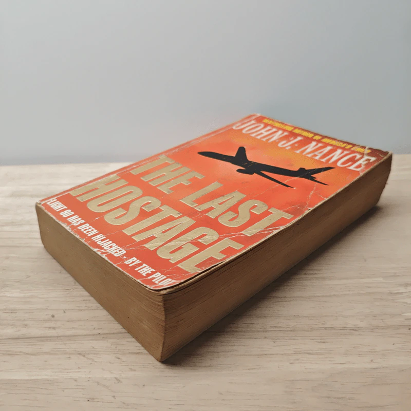 The Last Hostage - John J. Nance รูปที่ 3