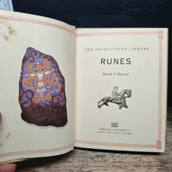 Runes - David V. Barrett รูปที่ 6