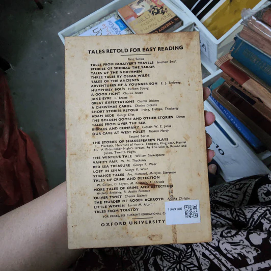 Tales Retold for Easy Reading Oliver Twist - Charles Dickens รูปที่ 2