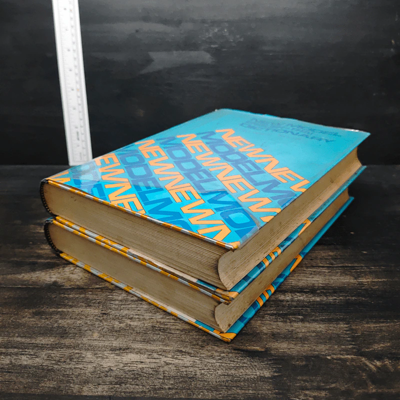 New Model English-Thai Dictionary Volume 1-2 รูปที่ 4