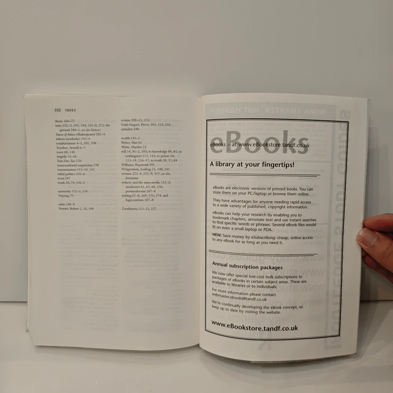 The Postmodernism Reader: Foundational Texts - Michael Drolet รูปที่ 9