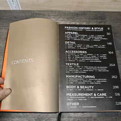 Fashionpedia : The Visual Dictionary of Fashion Design - Fashionary รูปที่ 6
