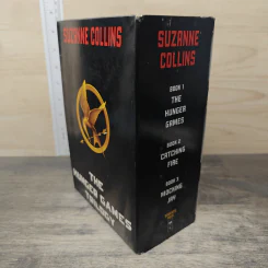 BoxedSet The Hunger Games Trilogy 3 Book - Suzanne Collins รูปที่ 4