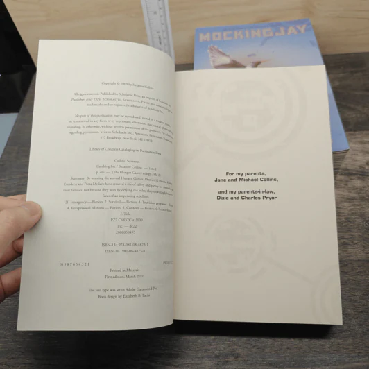 BoxedSet The Hunger Games Trilogy 3 Book - Suzanne Collins รูปที่ 12