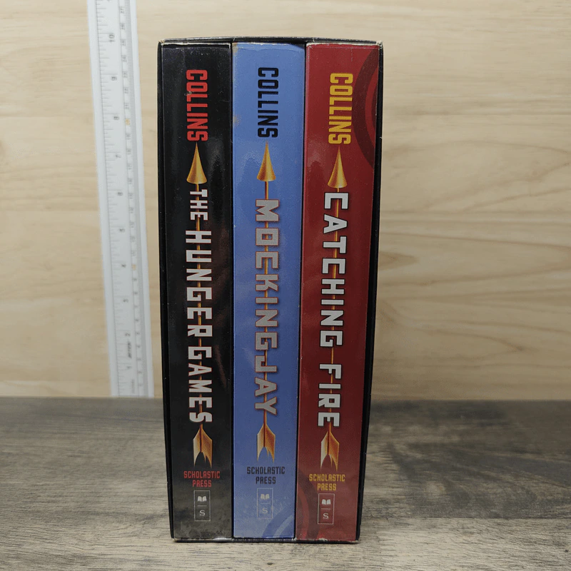 BoxedSet The Hunger Games Trilogy 3 Book - Suzanne Collins รูปที่ 2
