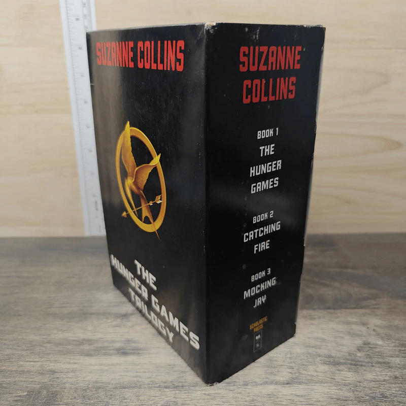 BoxedSet The Hunger Games Trilogy 3 Book - Suzanne Collins รูปที่ 4