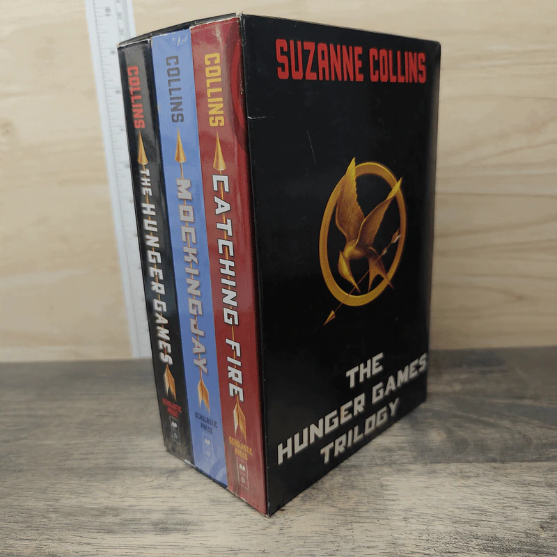 BoxedSet The Hunger Games Trilogy 3 Book - Suzanne Collins รูปที่ 3