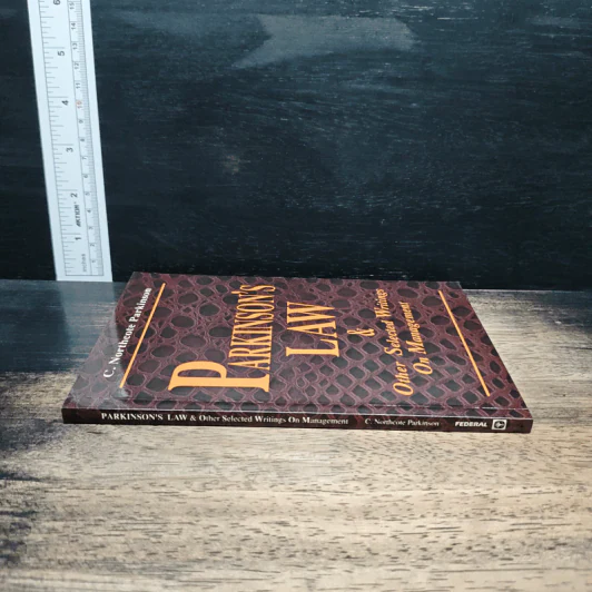 Parkinson's Law & Other Selected Writings On Management - C.Northcote Parkinson รูปที่ 3