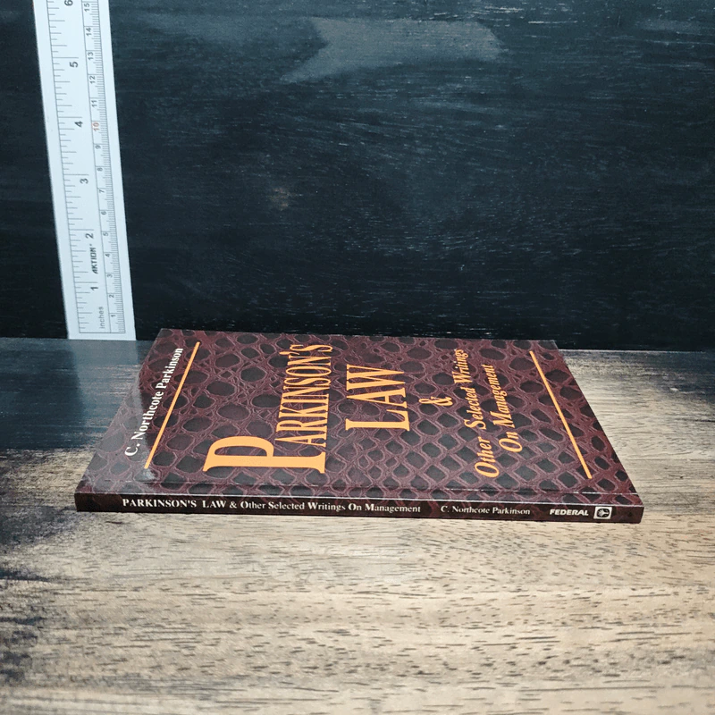 Parkinson's Law & Other Selected Writings On Management - C.Northcote Parkinson รูปที่ 3