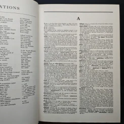 The Oxford Reference Dictionary รูปที่ 8