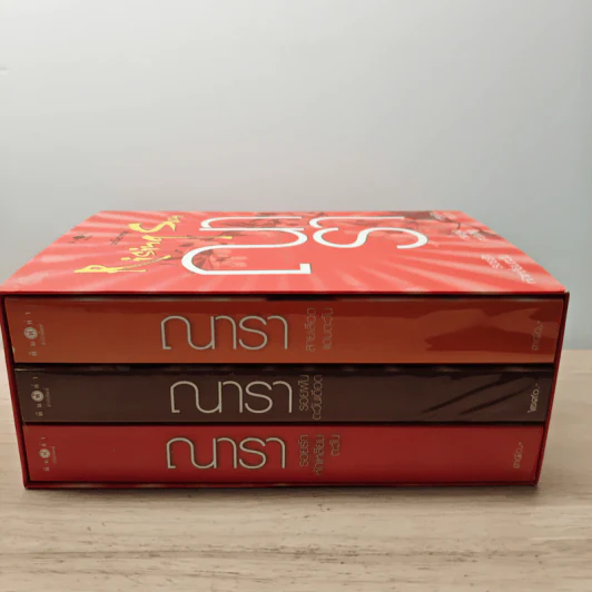Boxset นวนิยายชุด Rising Sun 3 เล่ม สายเลือดแดนตะวัน, รอยฝันตะวันเดือด, รอยรักหักเหลี่ยมตะวัน - ณารา รูปที่ 3