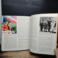 The King of Thailand in World Focus รูปที่ 12