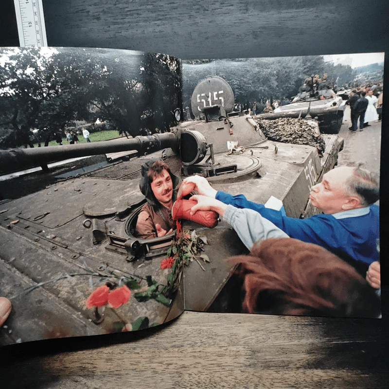 USSR The Collapse of an Empire - Carroll Shing, Liu Heung รูปที่ 9