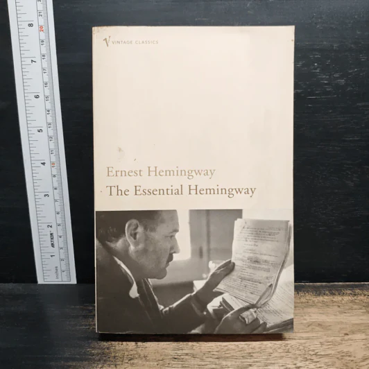 The Essential Hemingway - Ernest Hemingway รูปที่ 1