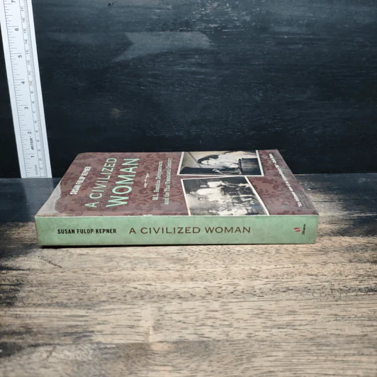A Civilized Woman - Susan Fulop Kepner รูปที่ 3