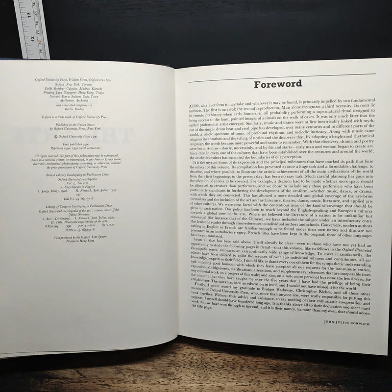 Oxford Illustrated Encyclopedia of The Arts รูปที่ 6