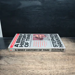 A Brief History of Time - Stephen Hawking รูปที่ 3