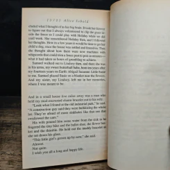 The Lovely Bones - Alice Sebold รูปที่ 8