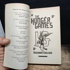 The Hunger Games - Suzanne Collins รูปที่ 6