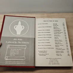Holy Bible รูปที่ 6