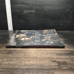 Twilight: The Complete Illustrated Movie Companion - Mark Cotta Vaz รูปที่ 3