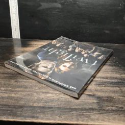 Twilight: The Complete Illustrated Movie Companion - Mark Cotta Vaz รูปที่ 5