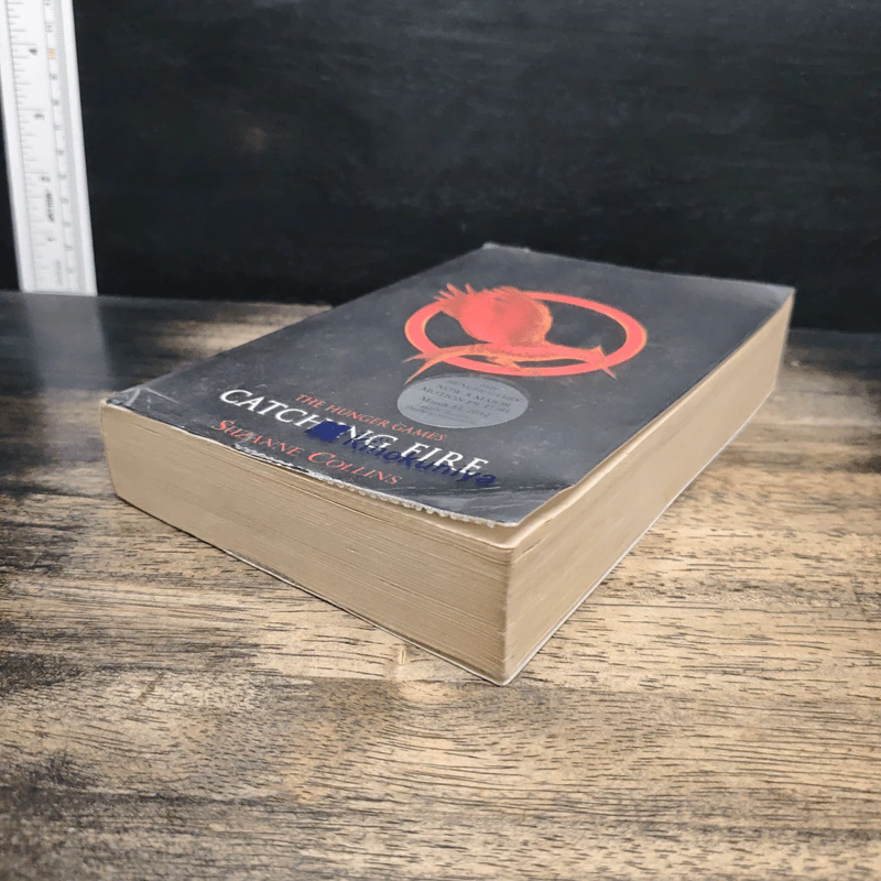 The Hunger Games Catching Fire - Suzanne Collins รูปที่ 4