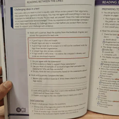Unlock Level 5 Reading, Writing & Critical Thinking รูปที่ 9