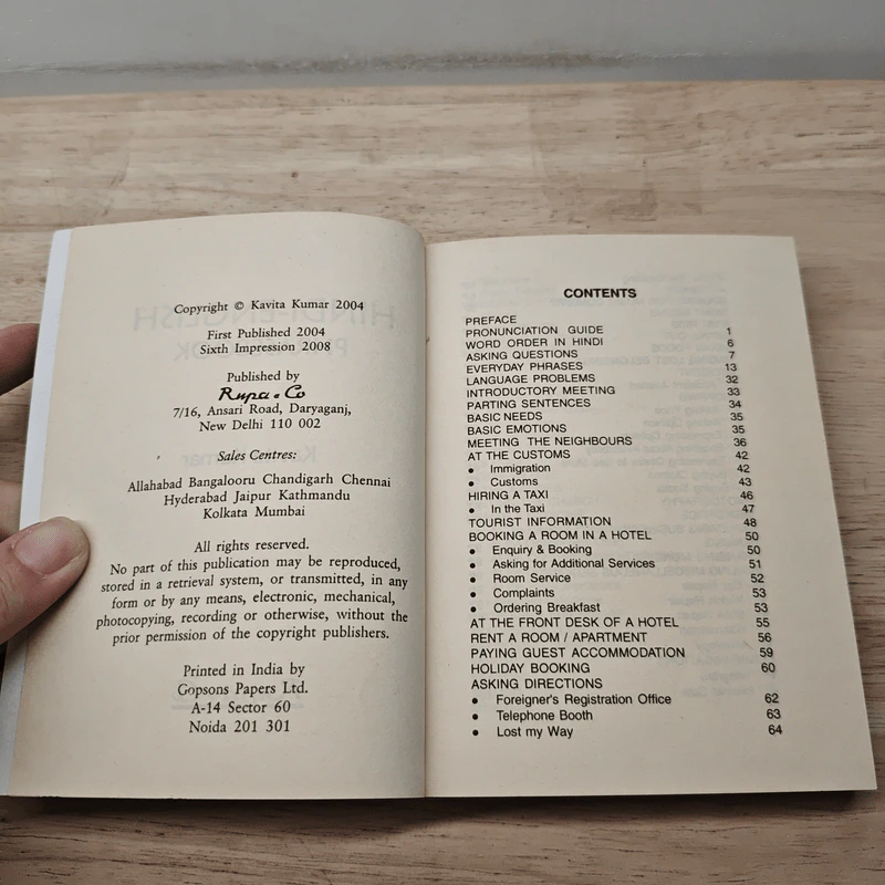 Hindi-English Phrase Book - Kavita Kumar รูปที่ 6
